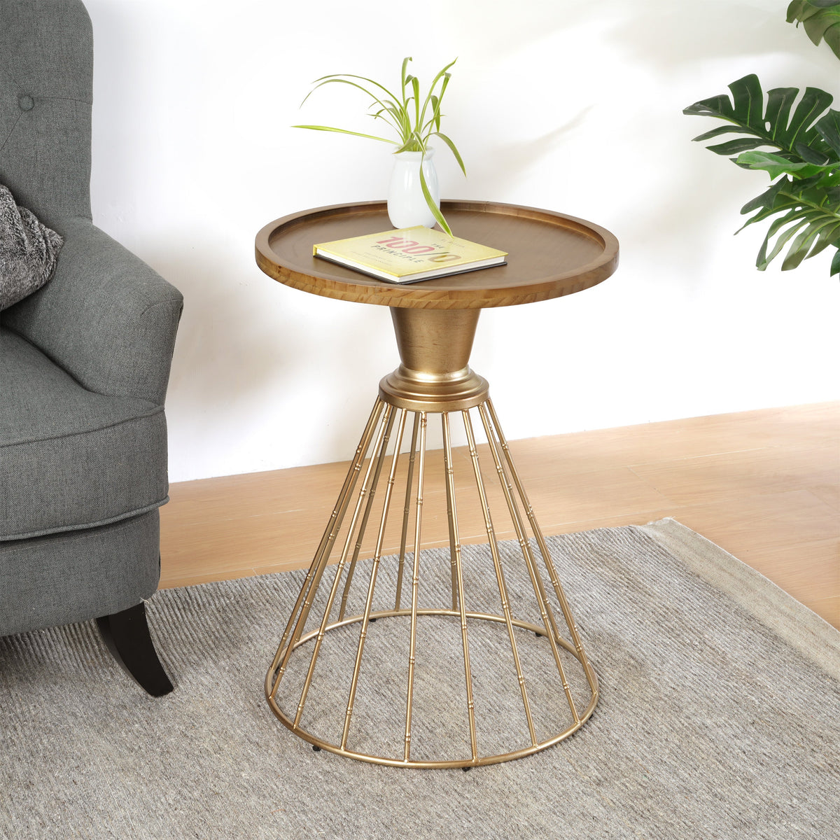 Hollow Edge Retro Art Pine Side Table with Antique Gold and Natural Color